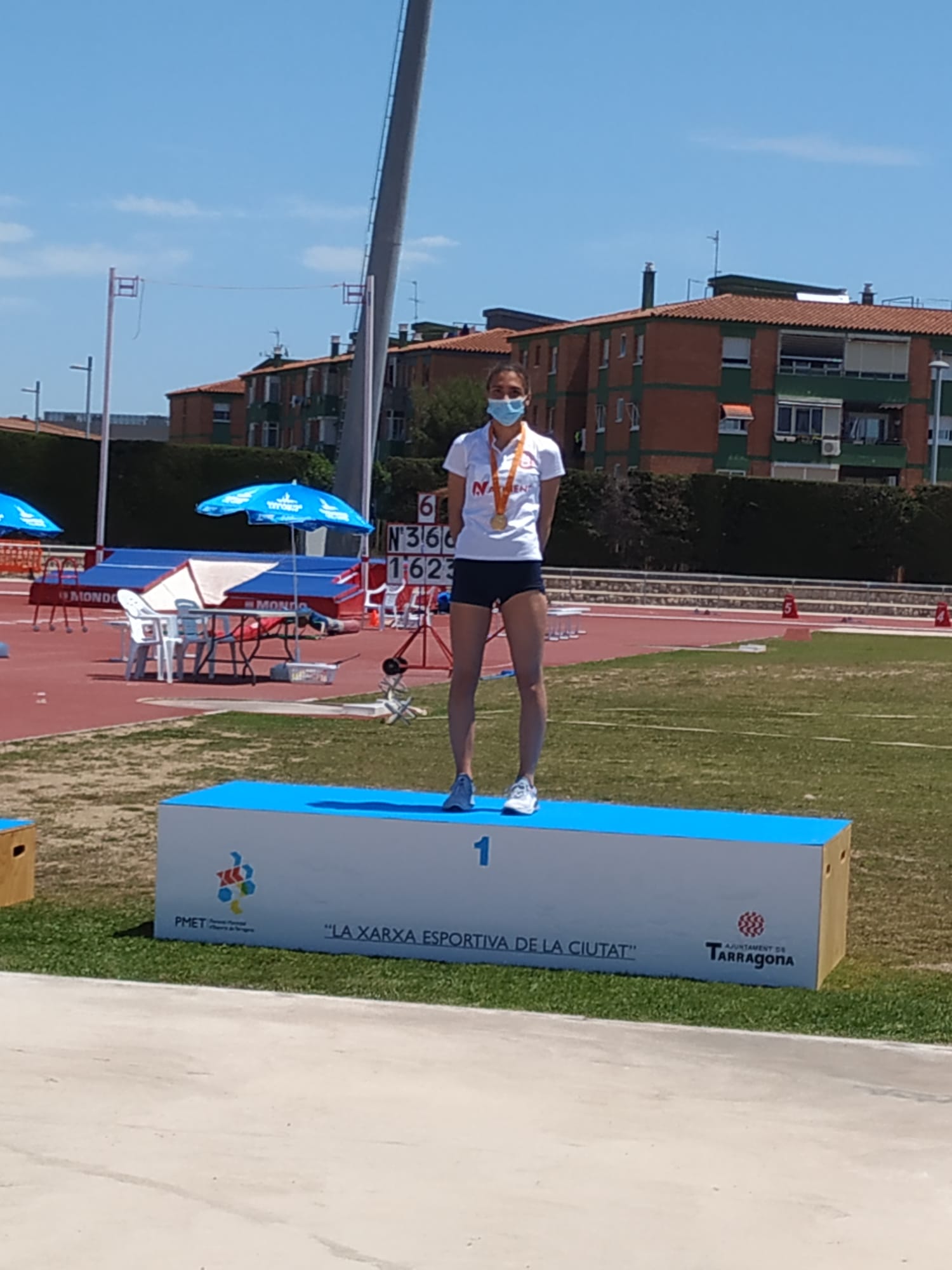 LAIA SOLA campiona catalana sub23 100mll